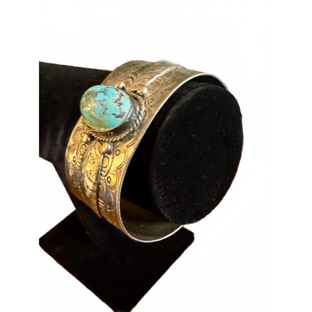 Old Navajo Sterling Silver Cuff with Large Centerpiece Turquoise